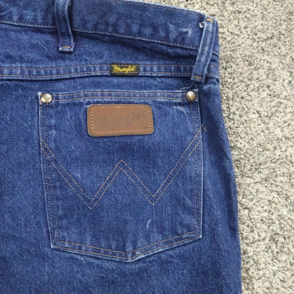 Wrangler Jeans Men's 40x27 cowbot cut Blue Denim Western Workwear